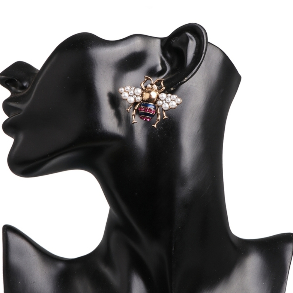 Fabulous bee stud earrings - Picture 2 of 4